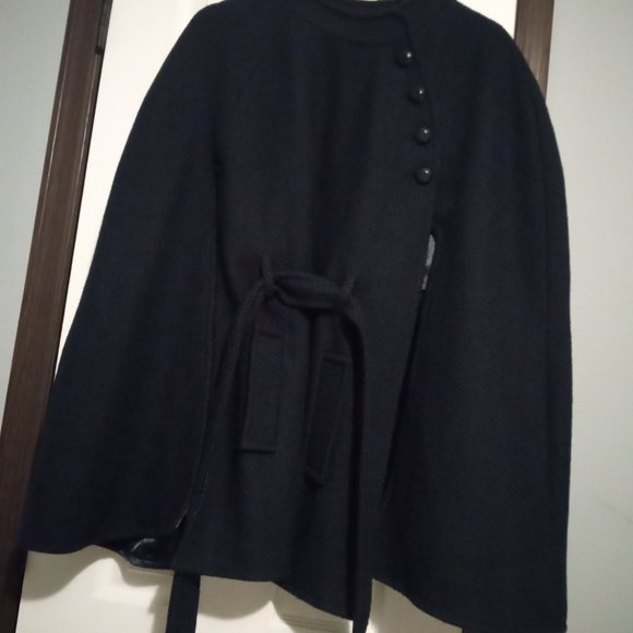 Joan Rivers coat size XL  Navy button Collar cape with tie belt.  XL - Picture 5 of 14